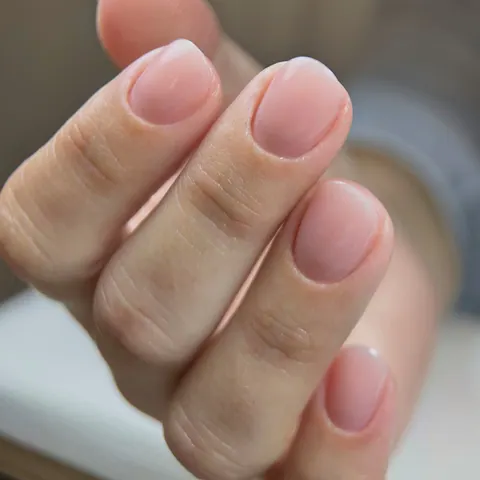 Manicure by Anca