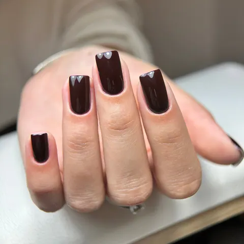 Manicure by Anca